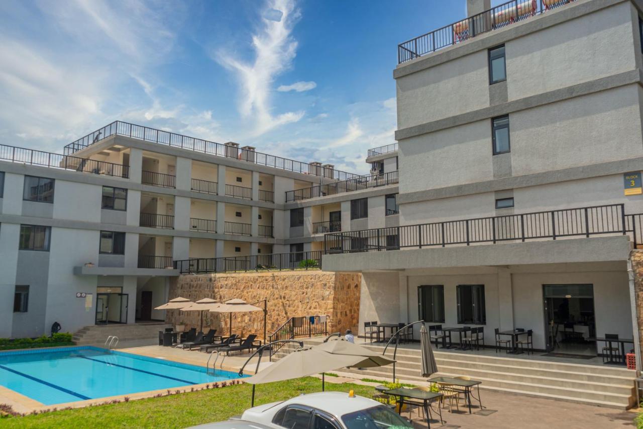 Phoenix Apartment By Link Kigali Extérieur photo