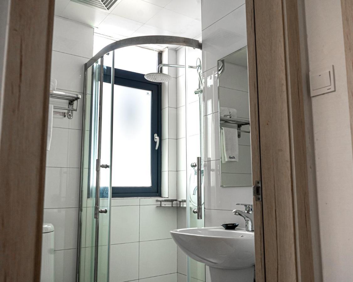 Phoenix Apartment By Link Kigali Extérieur photo